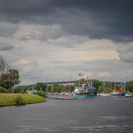 Great Glen Way Canal Side Apartment Inverness Dış mekan fotoğraf